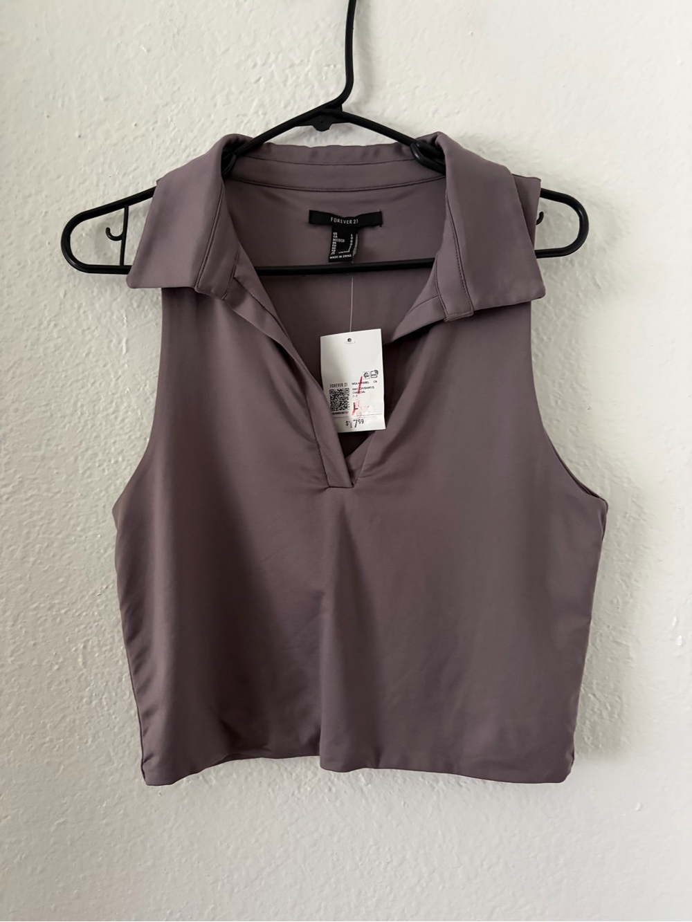 Forever 21 Sleeveless Collared Top in Dusty Mauve